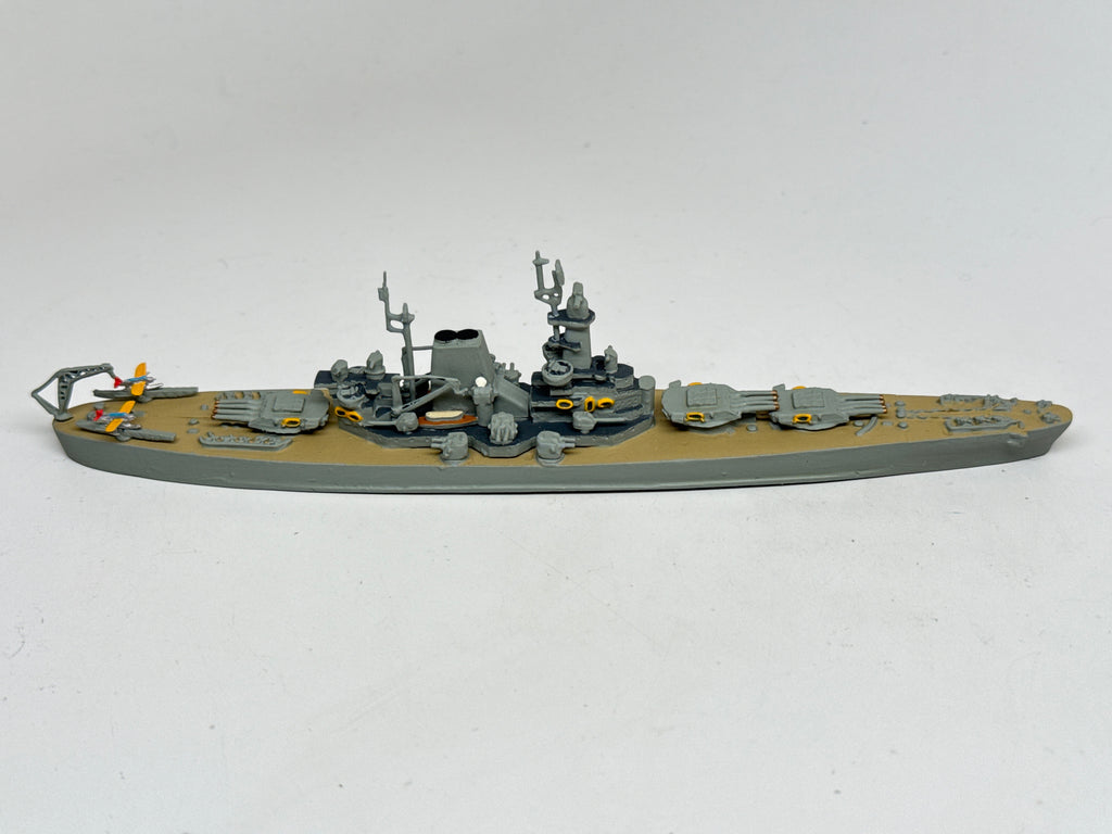 SU-A 138 1937 Battleship XVI with 12 x 14" guns (used)