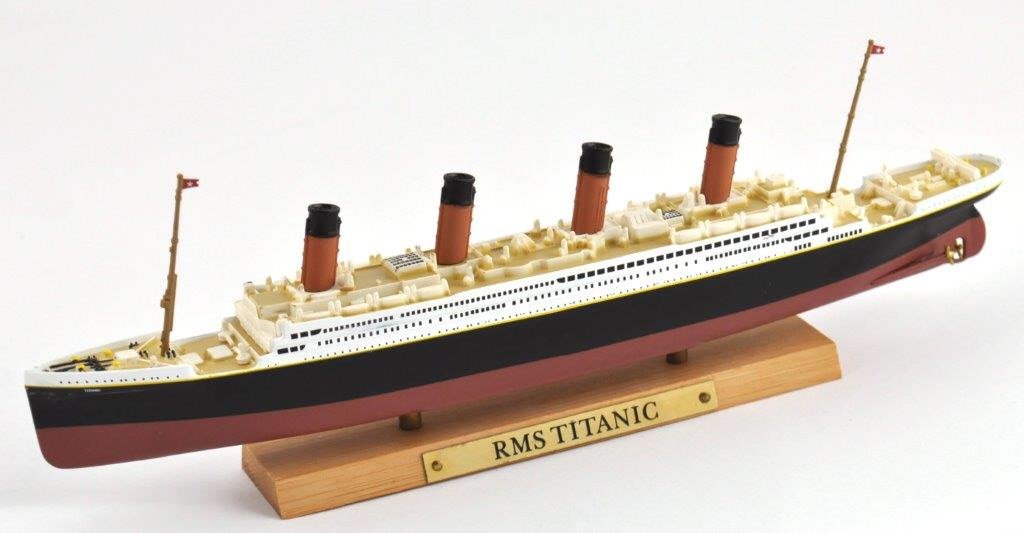 Atlas 1/1250 scale Titanic in stock