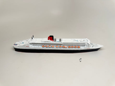 CMKR 323 Queen Mary 2 (Damaged)
