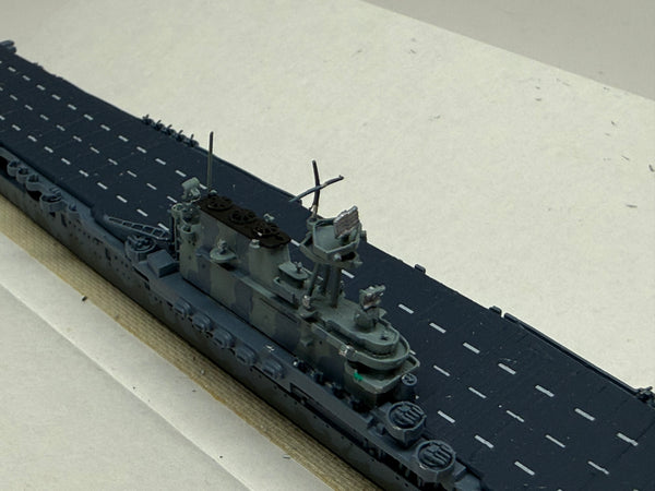 NE 1313T Hornet (camouflage) (used)