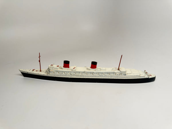 TR-M 702 Queen Elizabeth (used)
