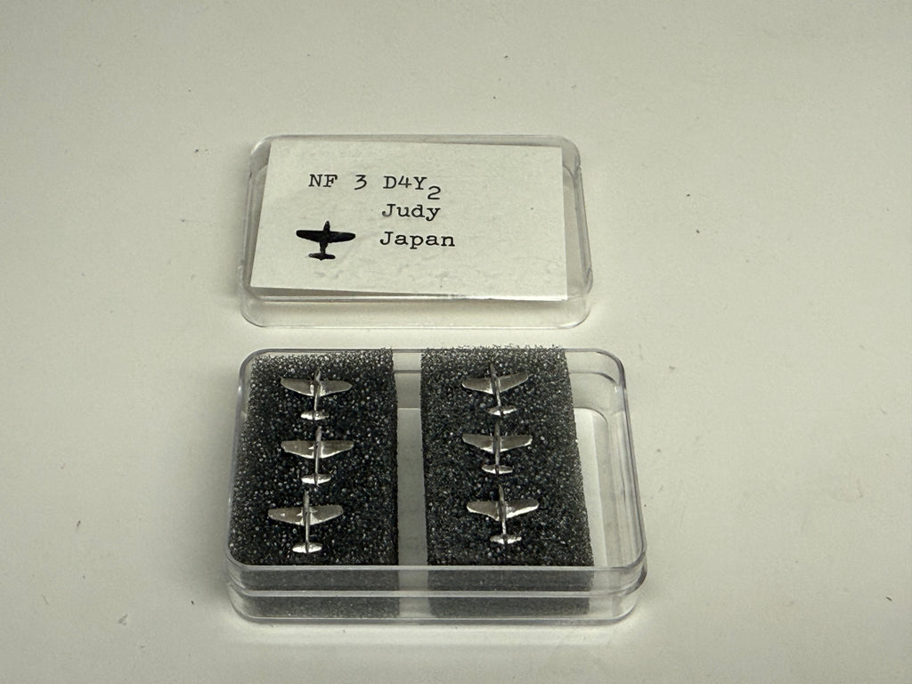 NF 03 D4Y2 Judy x6 unpainted (used)
