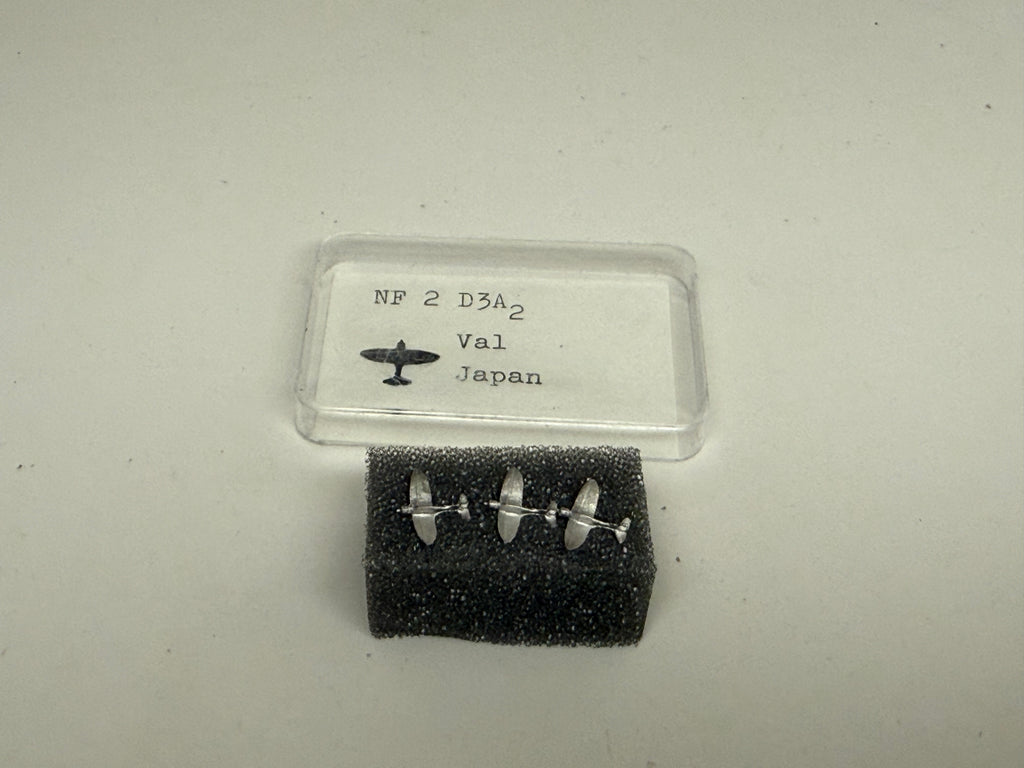 NF 02 D3A2 Val x3 unpainted (used)