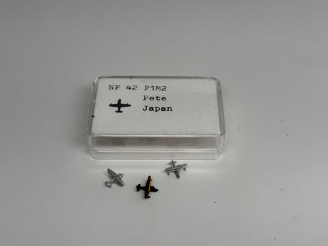 NF 42 F1M2 Pete 2x unpainted 1x painted (used)