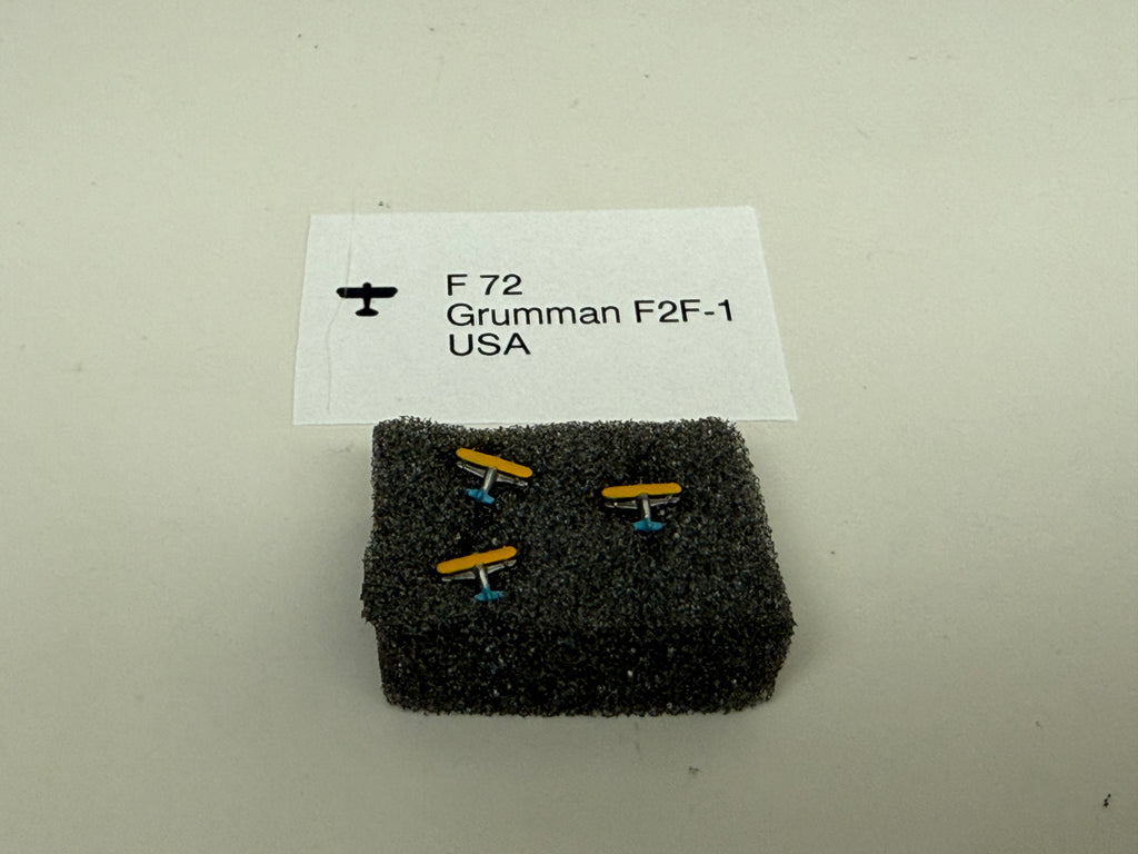 NF 72 Grumman F2F-1 3x painted (used)