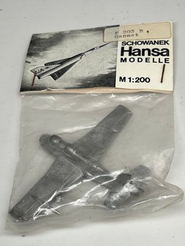 F 203B Fairey Gannet ASW aircraft 1/200 scale (used)