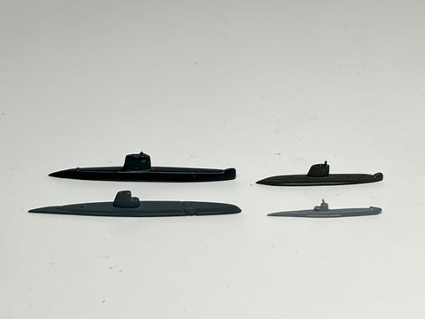 4 Unknown Submarines (used)