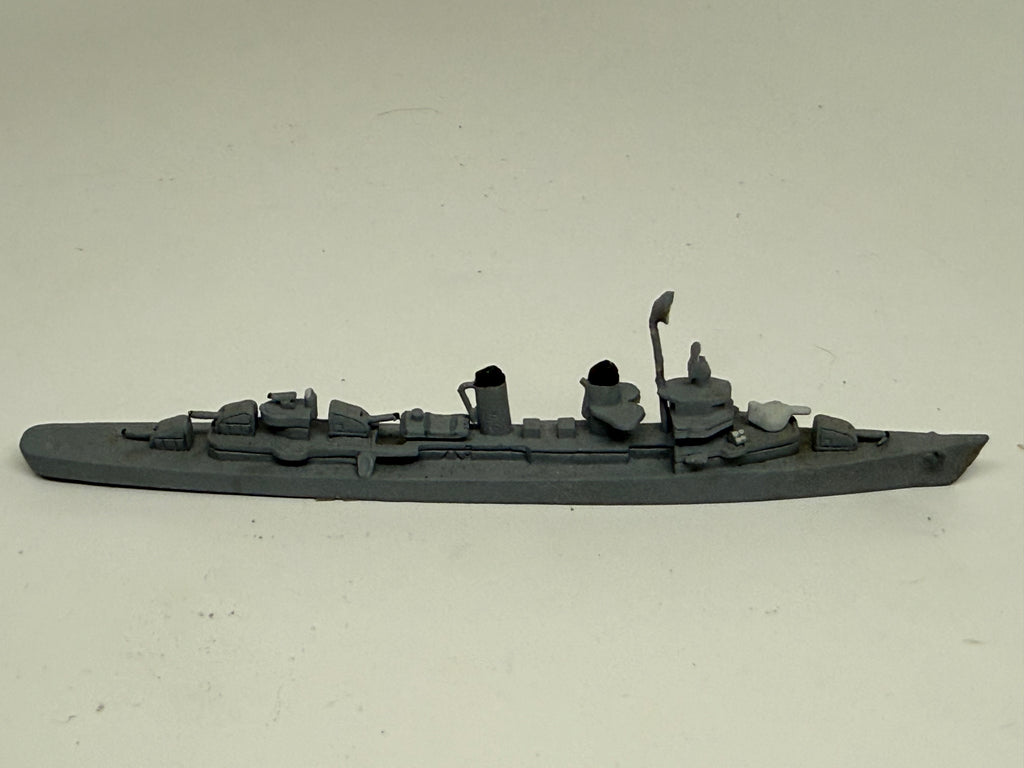 DDE Class with Weapon Alpha (used)