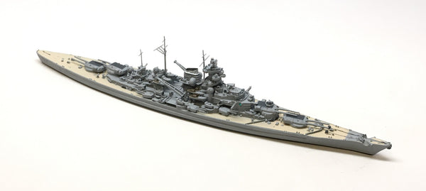 NE 1001S Tirpitz with painted decks