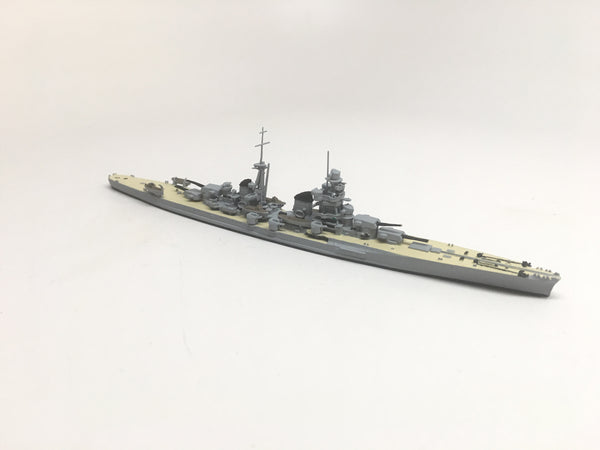 NE 1532S Zara with painted decks