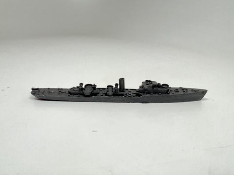 MM 352K USS Davis hull only (used)