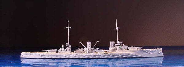NA 027S Von der Tann with painted decks