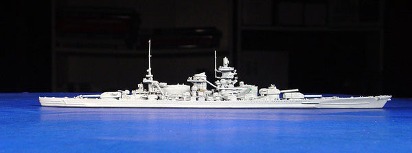 NE 1004B Gneisenau 15 inch guns